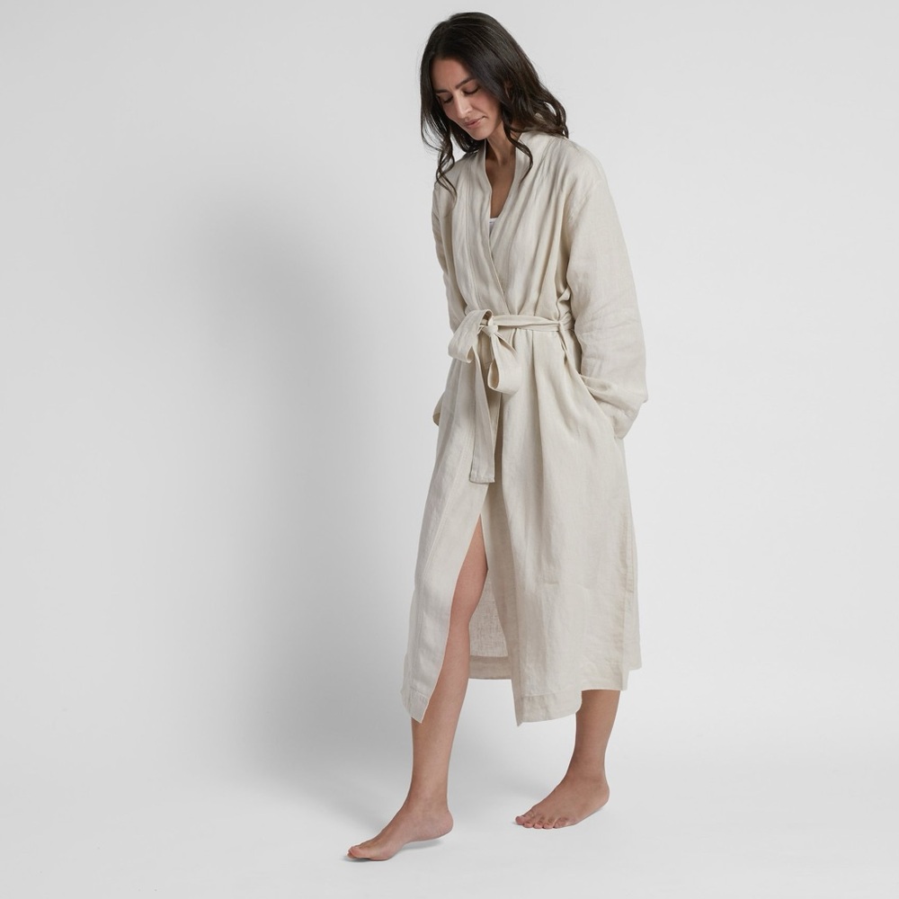 Parachute NWOT bathrobe in cotton in BONE color
